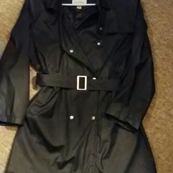 Trench Coat - Picture 2 of 3
